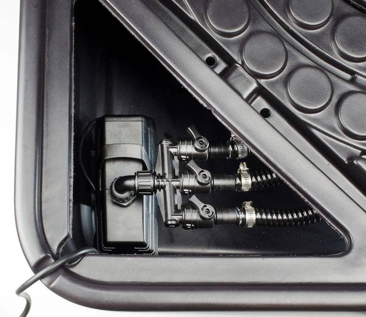 Aquascape Ultra Pump in Basin