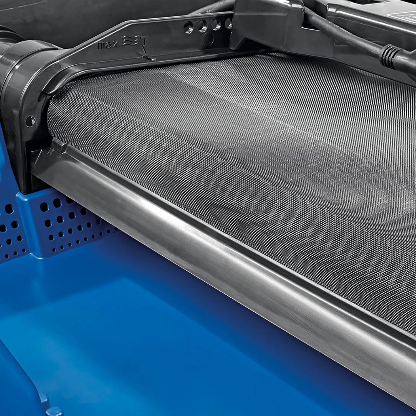 OASE BioTec ScreenMatic 2 gravity flow filter for pond filtration, featuring multiple filter chambers and durable construction.